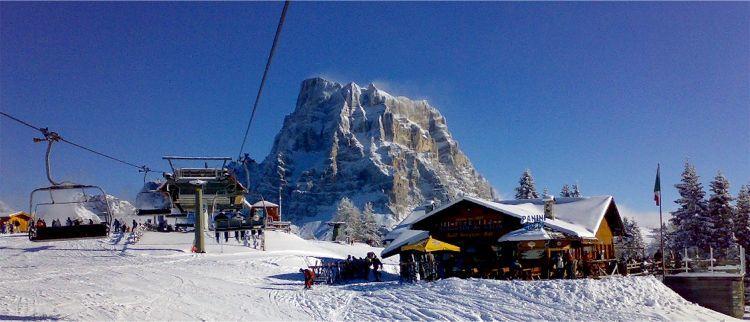 Hotel Garni La Rondine Selva di Cadore Exterior foto